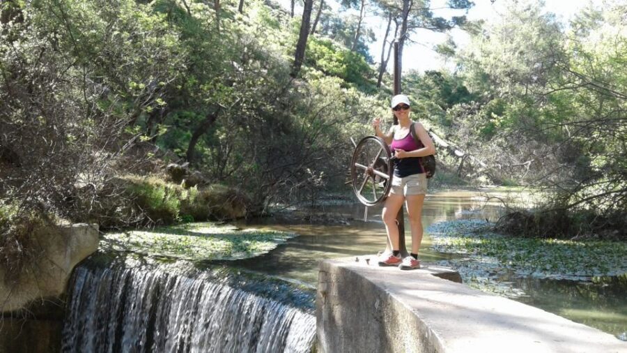 Rhodes: Guided Hike to 7 springs from Archangelos - How hard is it really: 11 km, 150 m ascending, and the right kind of hikers