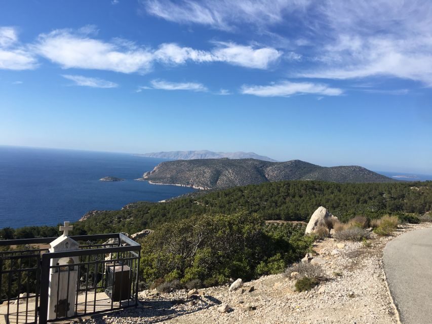 Rhodes South Safari: Mountains & Local Flavors - The Ride, the Group Size, and What the Vehicle Adds